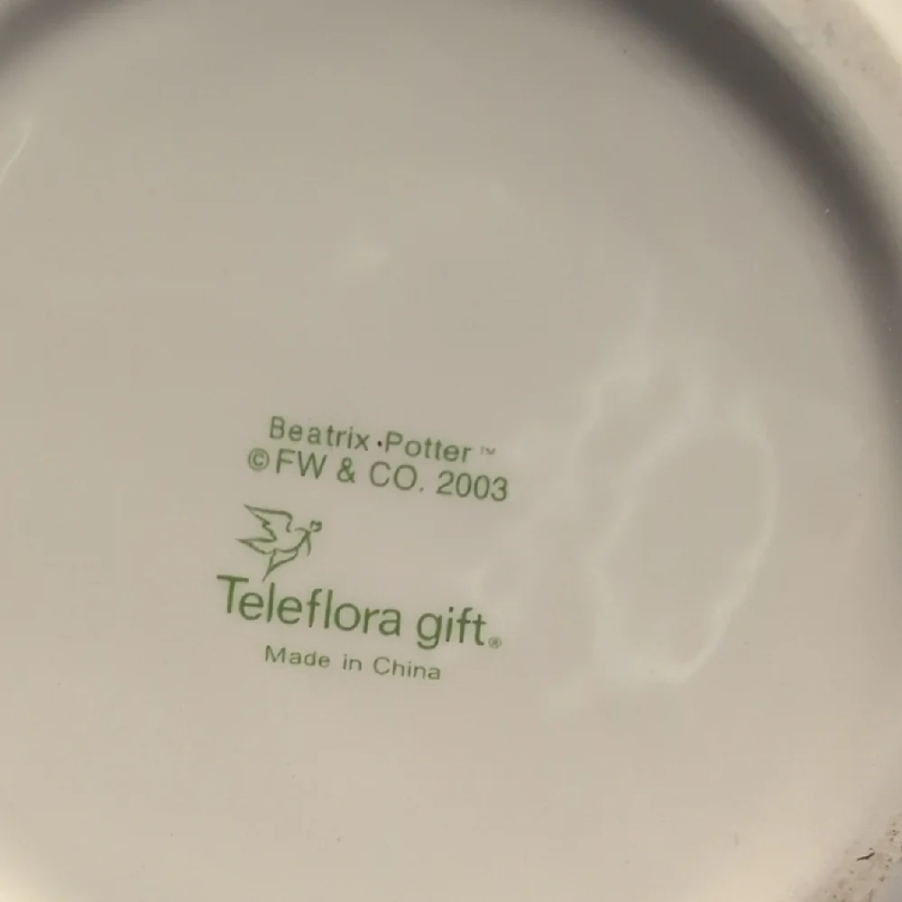 Peter Rabbit White Ceramic Jar - Picture 3 of 8